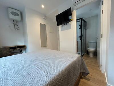 MITRA Sarria Living Suite 2 - 4